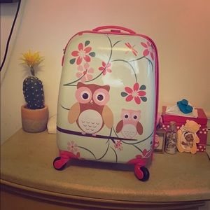 Toddler owl suitcase with matching backpack